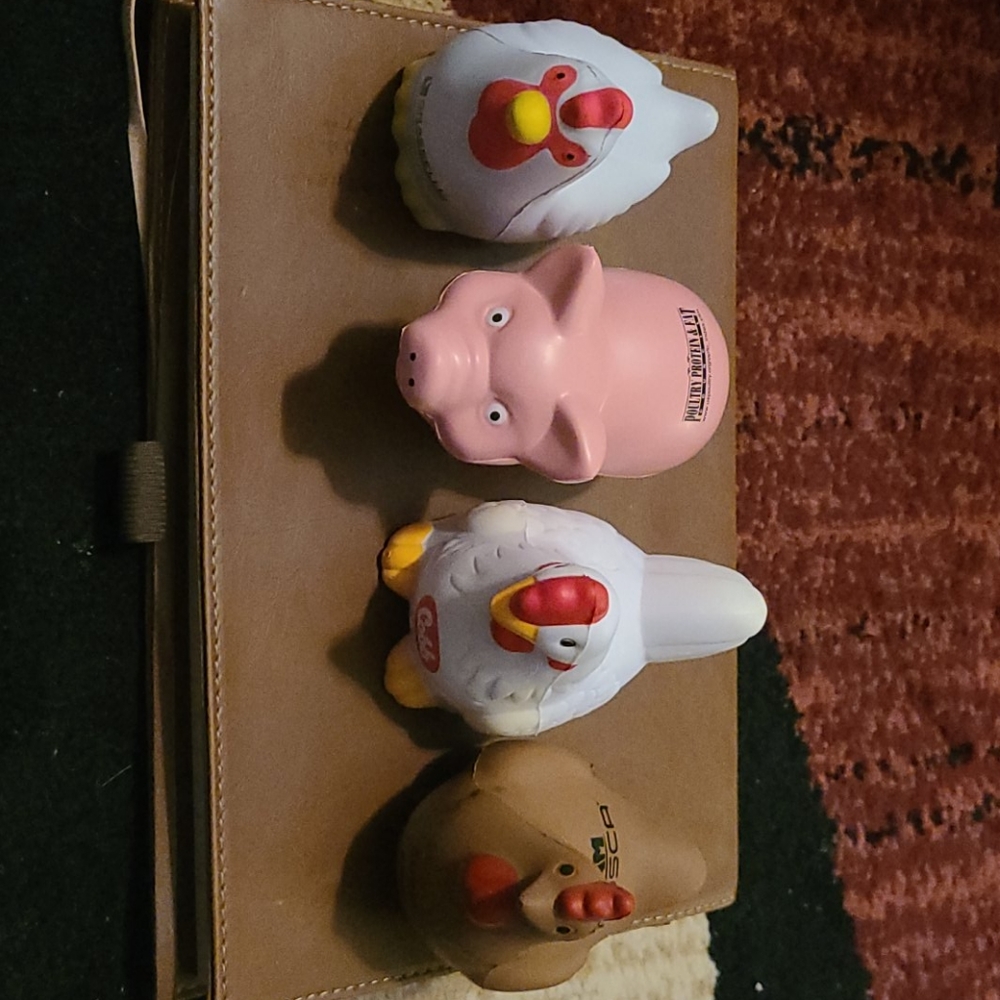 Farm animal stress balls - Picture 2 of 8